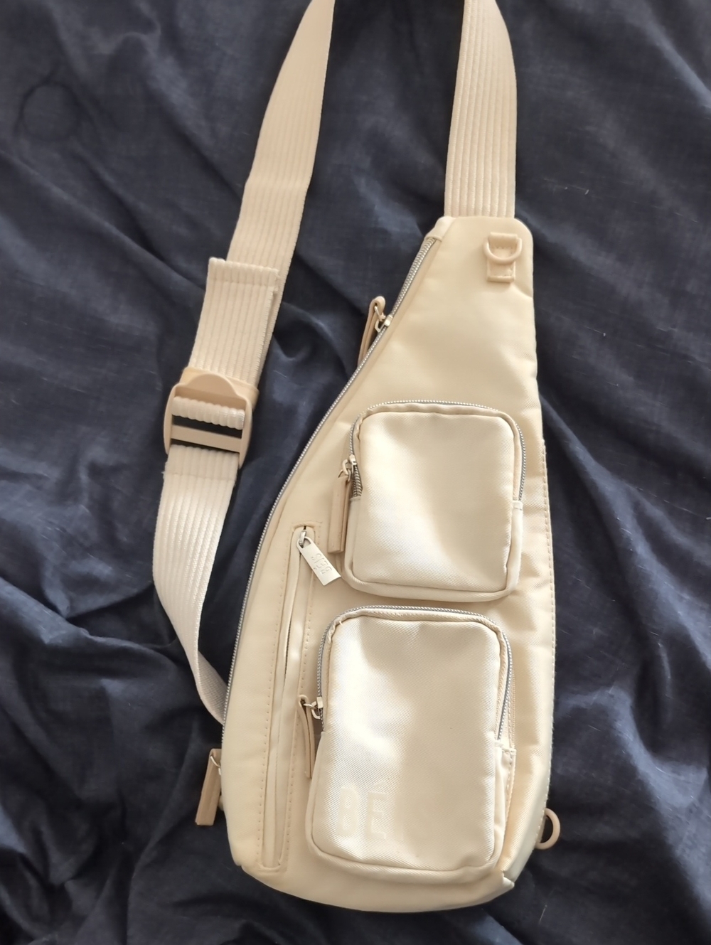Beis Survival Sling Bag